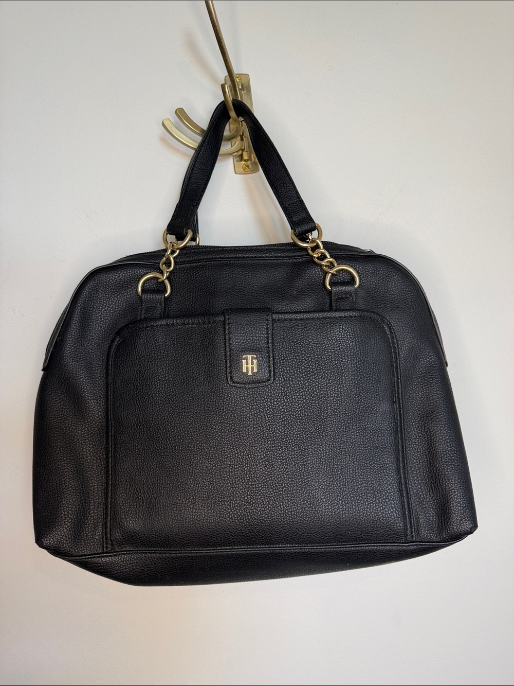Tommy Hilfiger Black Pebbled Leather Shoulder Bag with Gold Hardware